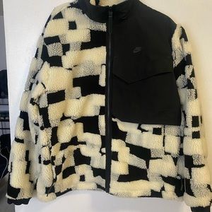 Nike tech pack polar jacket brand new but no tags size L